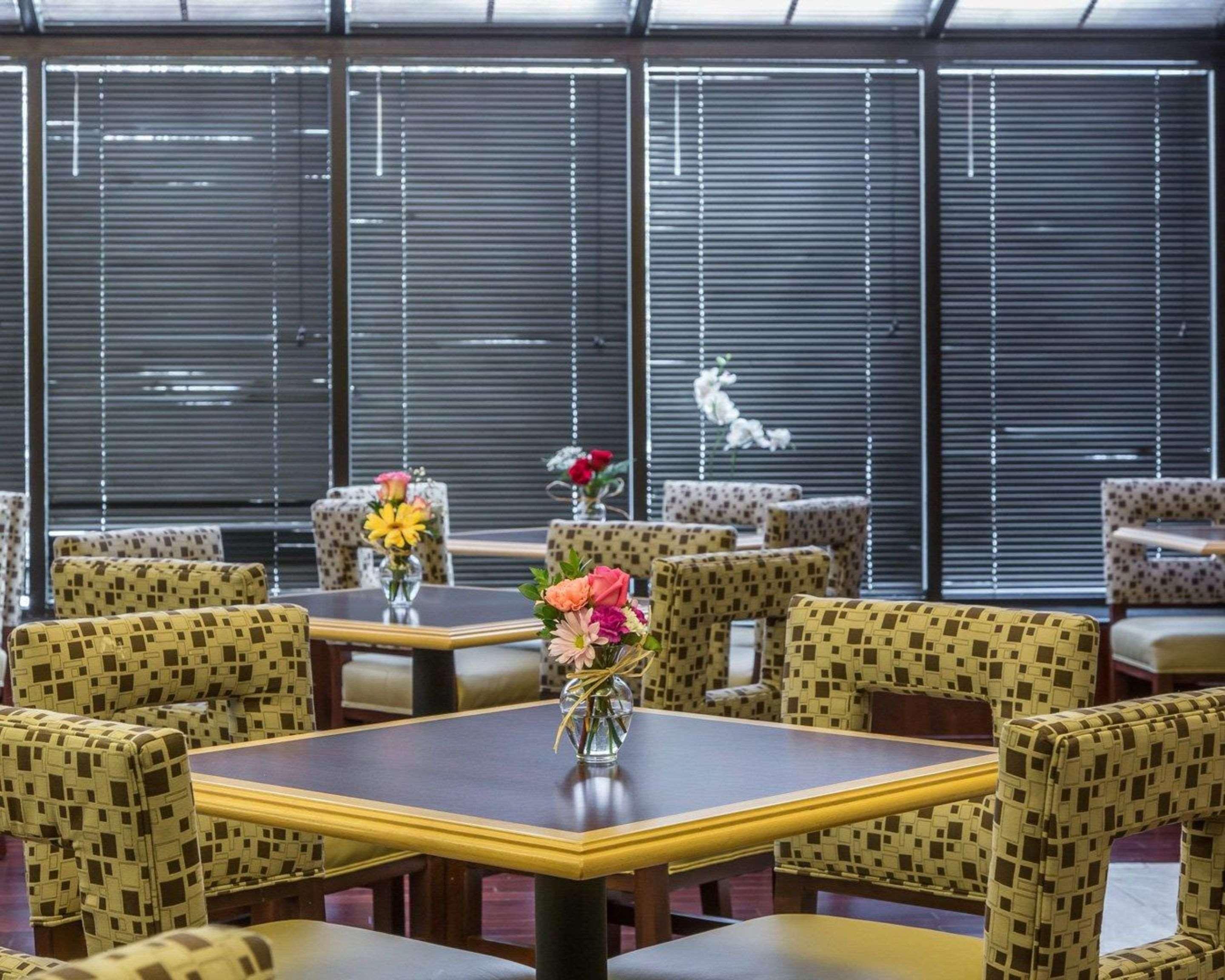 芝加哥绍姆堡凯艺酒店 外观 照片